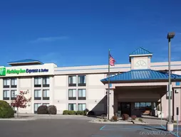 Holiday Inn Express Hotel & Suites Colby | Kansas - Colby (ve civarı) - Colby