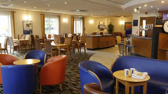 Holiday Inn Express Lichfield | Staffordshire (kontluk) - Lichfield