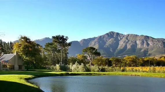 La Petite Dauphine | Western Cape (il) - West Coast DC - Drakenstein - Cape Town (ve civarı) - Franschhoek