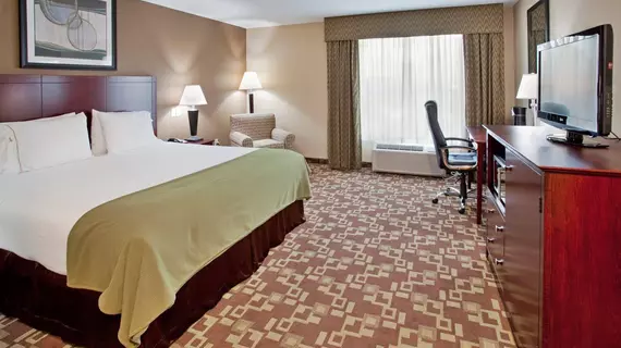 HOLIDAY INN EXPRESS & SUITES S | Missouri - St. Louis (ve civarı) - St. Charles