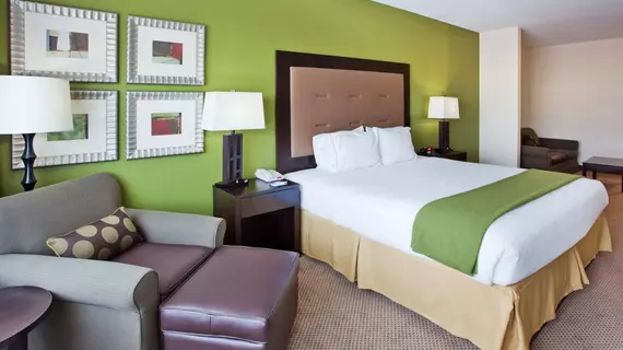 Holiday Inn Express Hotel & Suites Savannah Midtown | Georgia - Savannah (ve civarı) - Savana - Midtown