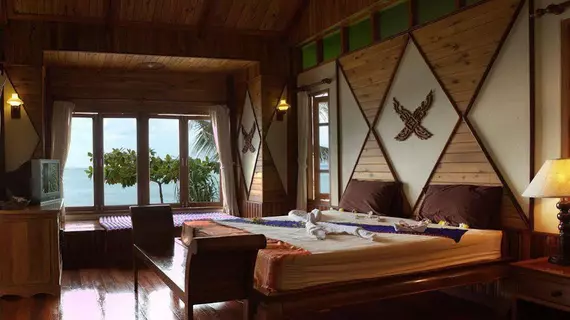 Dewshore Resort | Surat Thani (vilayet) - Koh Phangan