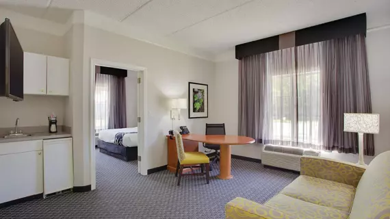 La Quinta Inn & Suites Houston West Park 10 | Teksas - Houston (ve civarı) - Houston - Hunters Creek Village - Memorial