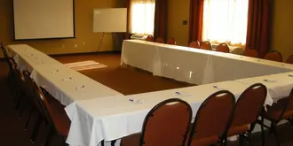 Holiday Inn Express Hotel & Suites Minneapolis-Golden Valley