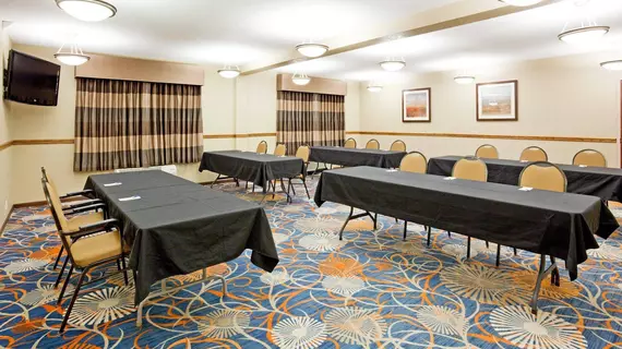 Holiday Inn Express Onalaska | Wisconsin - La Crosse (ve civarı) - Onalaska