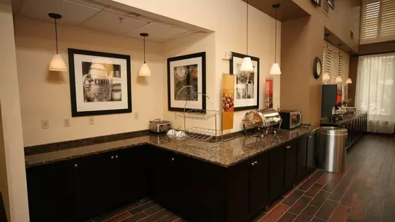 Hampton Inn & Suites Orlando-East UCF | Florida - Orlando (ve civarı) - Orlando