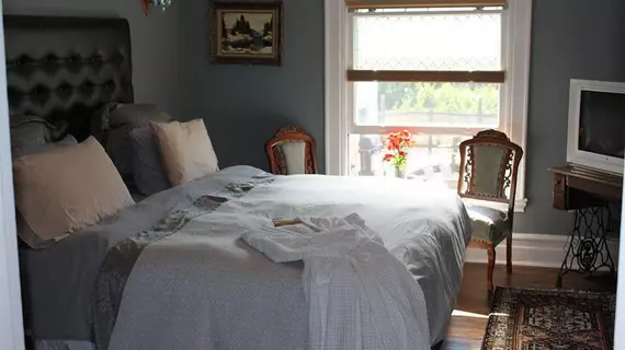 Green Oaks Bed and Breakfast | Ontario - Niagara Regional Belediyesi - Niagara Şelalesi (ve civarı), Kanada - Niagara-on-the-Lake