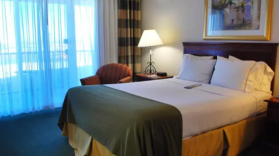 Holiday Inn Express Calexico | Kaliforniya - Imperial County - El Centro (ve civarı) - Calexico