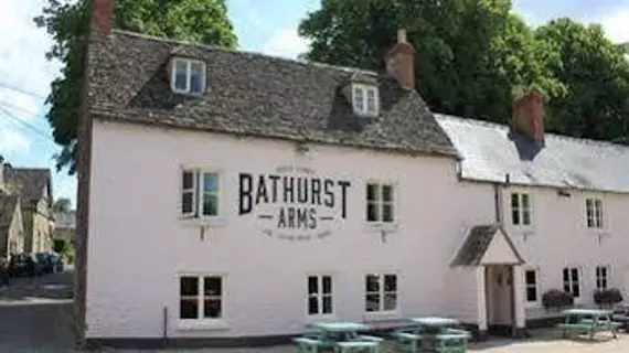 The Bathurst Arms | Gloucestershire (kontluk) - Cotswold District - Cirencester - North Cerney