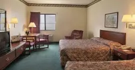 St. Louis Travelodge | Missouri - St. Louis (ve civarı) - Berkeley