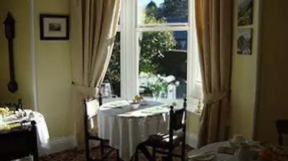 Lindisfarne House - Guest house | Cumbria (kontluk) - Windermere