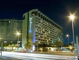 Radisson Blu Hotel, Dubai Deira Creek | Dubai - Deira