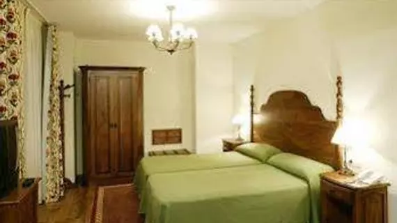 Pousadas de Compostela Hotel Pombal | Galicia - La Coruna (vilayet) - Santiago de Compostela - Santiago de Compostela Kent Merkezi