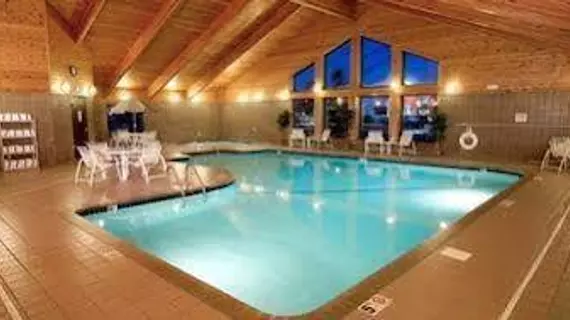 AmericInn Lodge & Suites Sartell | Minnesota - St. Cloud (ve civarı) - Sartell