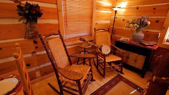 Creekwalk Inn and Cabins | Tennessee - Gatlinburg - Pigeon Forge (ve civarı) - Cosby