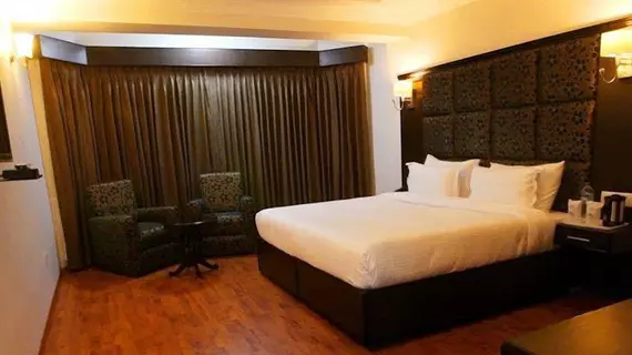 Hotel Pacific | Cammu ve Keşmir - Srinagar (ve civarı) - Srinagar