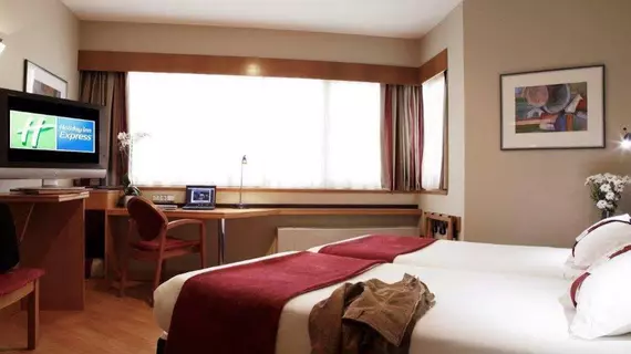 Holiday Inn Express Madrid Tres Cantos | Madrid Özerk Topluluğu - Madrid (ve civarı) - Tres Cantos