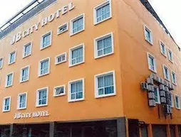 JB City Hotel | Johor - Johor Bahru (ve civarı) - Johor Bahru - Tampoi