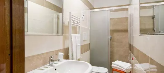 Hotel Marco Polo Rome | Lazio - Roma (ve civarı) - Roma Kent Merkezi - Rione XVIII Castro Pretorio