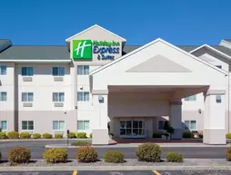 Holiday Inn Express Hotel and Suites Stevens Point | Wisconsin - Stevens Point (ve civarı) - Stevens Point