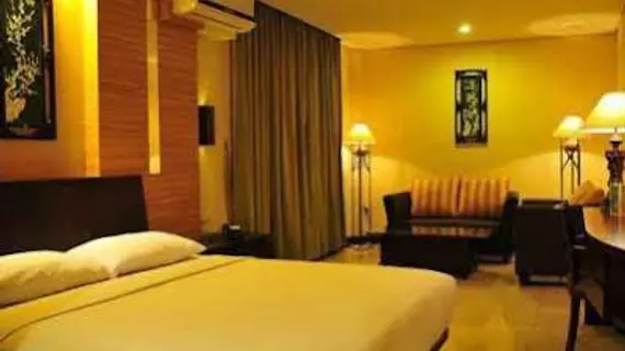 Losari Roxy Hotel | West Java - Cakarta (ve civarı) - Cakarta