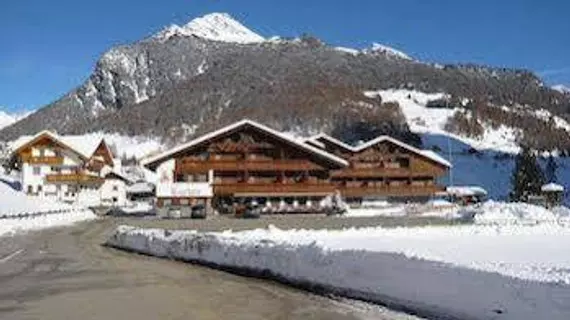 Hotel Bacher | Trentino-Alto Adige - Güney Tirol (il) - Campo Tures