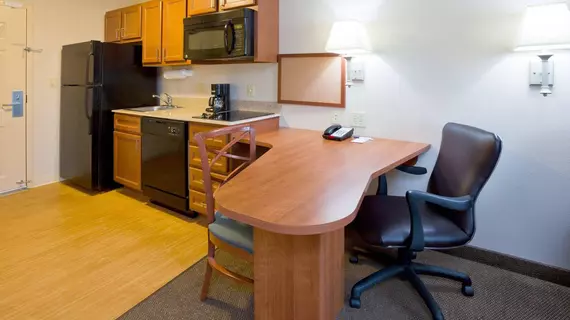 Candlewood Suites Milwaukee Airport - Oak Creek | Wisconsin - Milwaukee (ve civarı) - Oak Creek