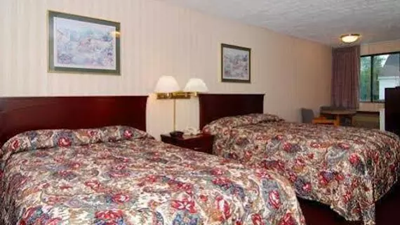 Rodeway Inn & Suites Branford | Connecticut - New Haven (ve civarı) - Branford