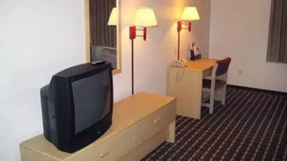 Quality Inn & Suites Lakewood | Kolorado - Denver (ve civarı) - Lakewood