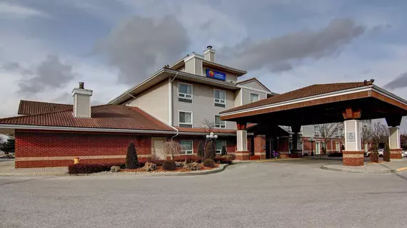 Comfort Inn and Suites Ingersoll | Ontario - London (ve civarı) - Ingersoll