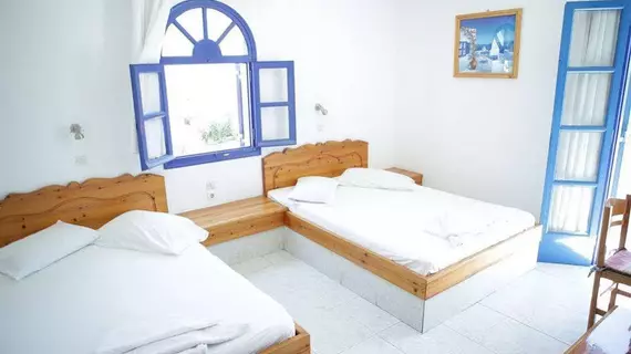 Hotel Porto Perissa | Ege Adaları - Santorini