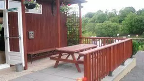 Carrybridge Lakeside Lodge | Kuzey İrlanda - Fermanagh (ilçe) - Enniskillen