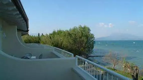 Camping Sirmione | Lombardy - Brescia (il) - Sirmione