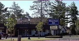 Waterfront Inn Mackinaw City | Michigan - Mackinaw City