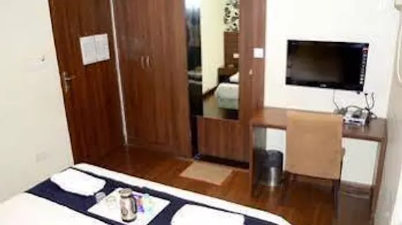 Stay Vista Rooms at Pune Station | Maharaştra - Pune Bölgesi - Pune