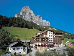 Hotel Sassongher | Trentino-Alto Adige - Güney Tirol (il) - Corvara in Badia