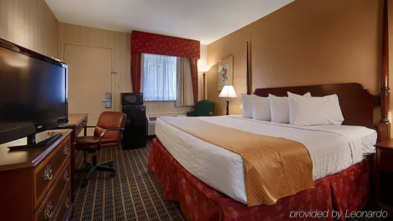 Best Western Green Tree Inn | Indiana - Jeffersonville - Clarksville (ve civarı) - Clarksville