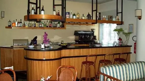 Hotel Redebora | Sicilya - Messina (vilayet) - Torregrotta