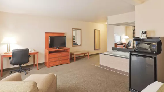 Holiday Inn Express Greensburg | Indiana - Greensburg (ve civarı) - Greensburg