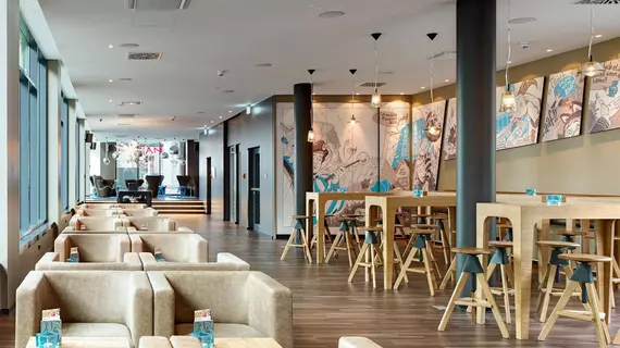 Motel One Köln-Mediapark | Kuzey Ren-Westfalia - Köln (ve civarı) - Köln - Ren'in Sol Yakası