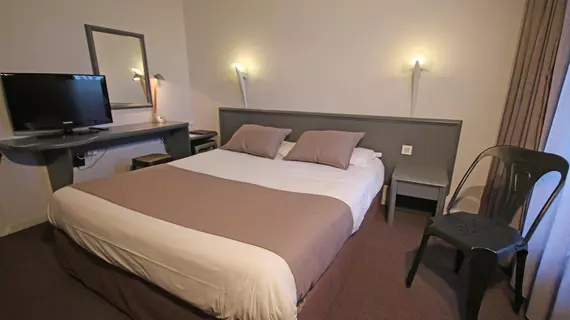 Best Western Auberge de Jons | Auvergne-Rhone-Alpes - Rhone (bölge) - Lyon (ve çevresi) - Jons