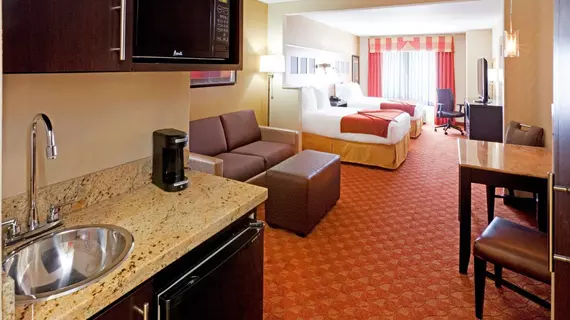 Holiday Inn Express Hotel & Suites Dallas-North Tollway/North Plano | Teksas - Dallas (ve civarı) - Plano