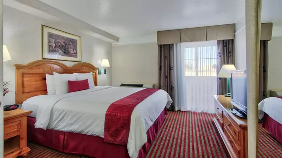 Best Western Plus Executive Suites Albuquerque | New Mexico - Albuquerque (ve civarı) - Albuquerque