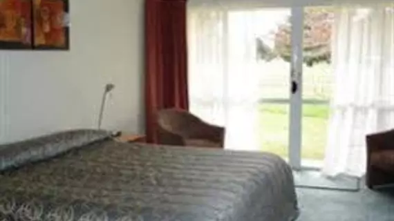 Lake Dunstan Motel | Otago - Central Otago District - Cromwell