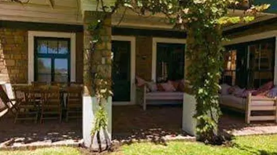 Poplar Tree Lodge | Western Cape (il) - West Coast DC - Drakenstein - Cape Town (ve civarı) - Cape Town - Hout Bay