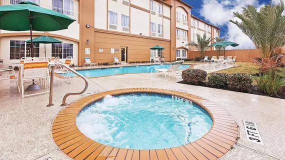 La Quinta Inn & Suites Houston Hobby Airport | Teksas - Houston (ve civarı) - Houston