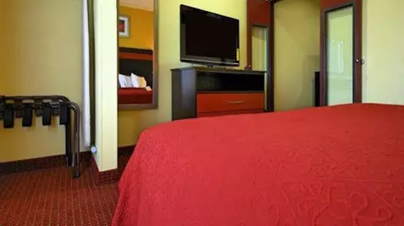 Quality Suites Houston IHA Airport - Beltway 8 | Teksas - Houston (ve civarı) - Houston