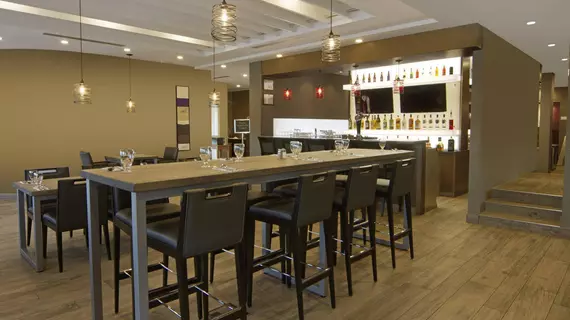 Holiday Inn Calgary Airport | Alberta - Calgary (ve civarı) - Calgary