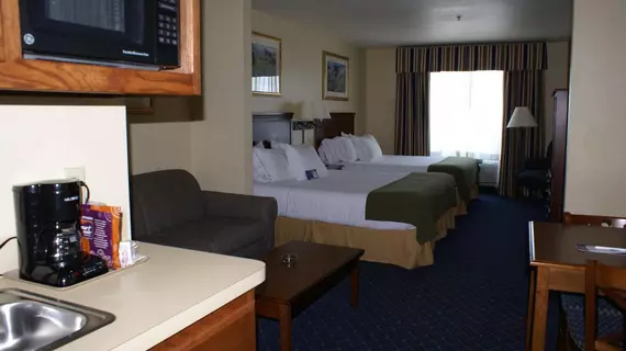 Holiday Inn Express Hotels & Suites Mountain Home | Arkansas - Mountain Home (ve civarı) - Mountain Home