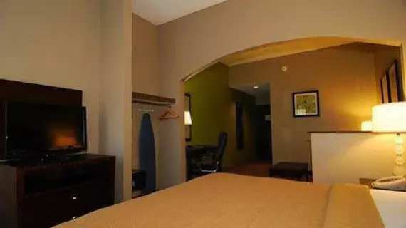 Quality Suites Sulphur | Louisiana - Lake Charles (ve civarı) - Sulphur